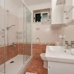 Apartamento Mona *