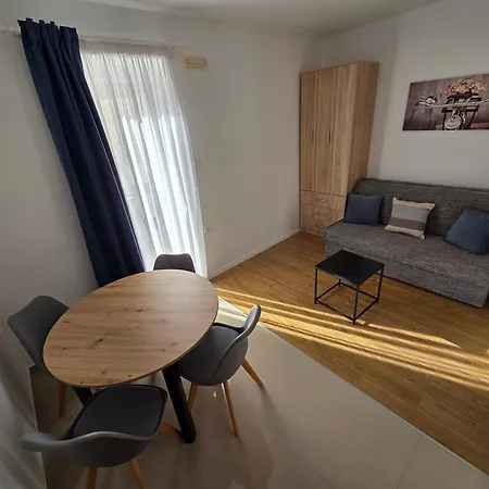 Apartamento Mona
