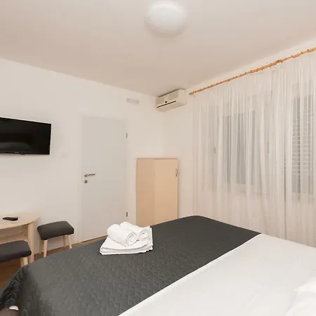 Apartamento Mona