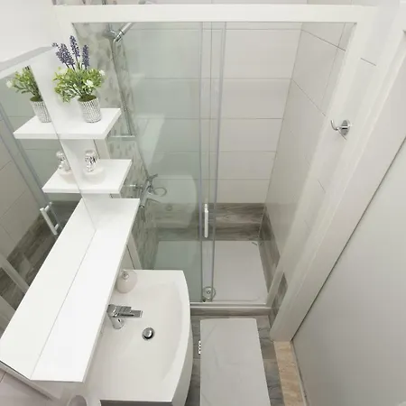 Appartement Mona *