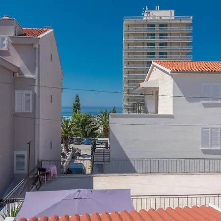 Apartment Mona Makarska