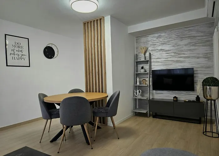 Mona Apartman