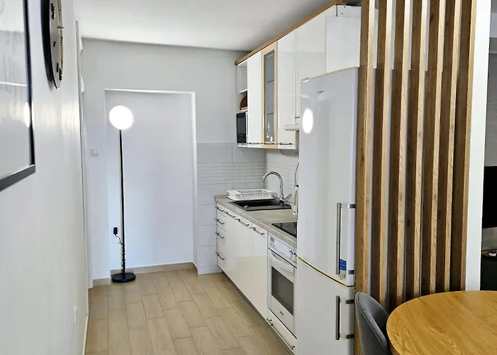 Apartman Mona *
