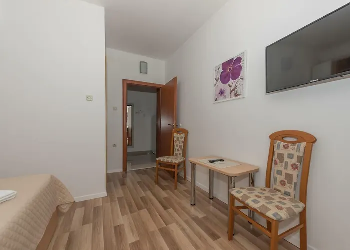 Mona Apartman Makarska