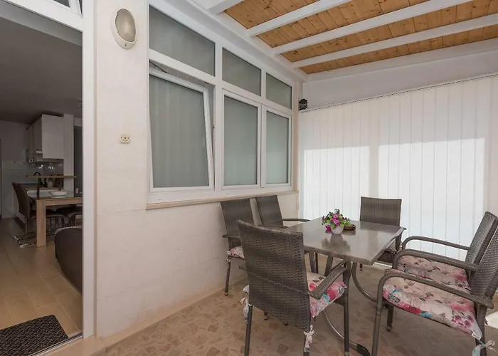 Apartman Mona